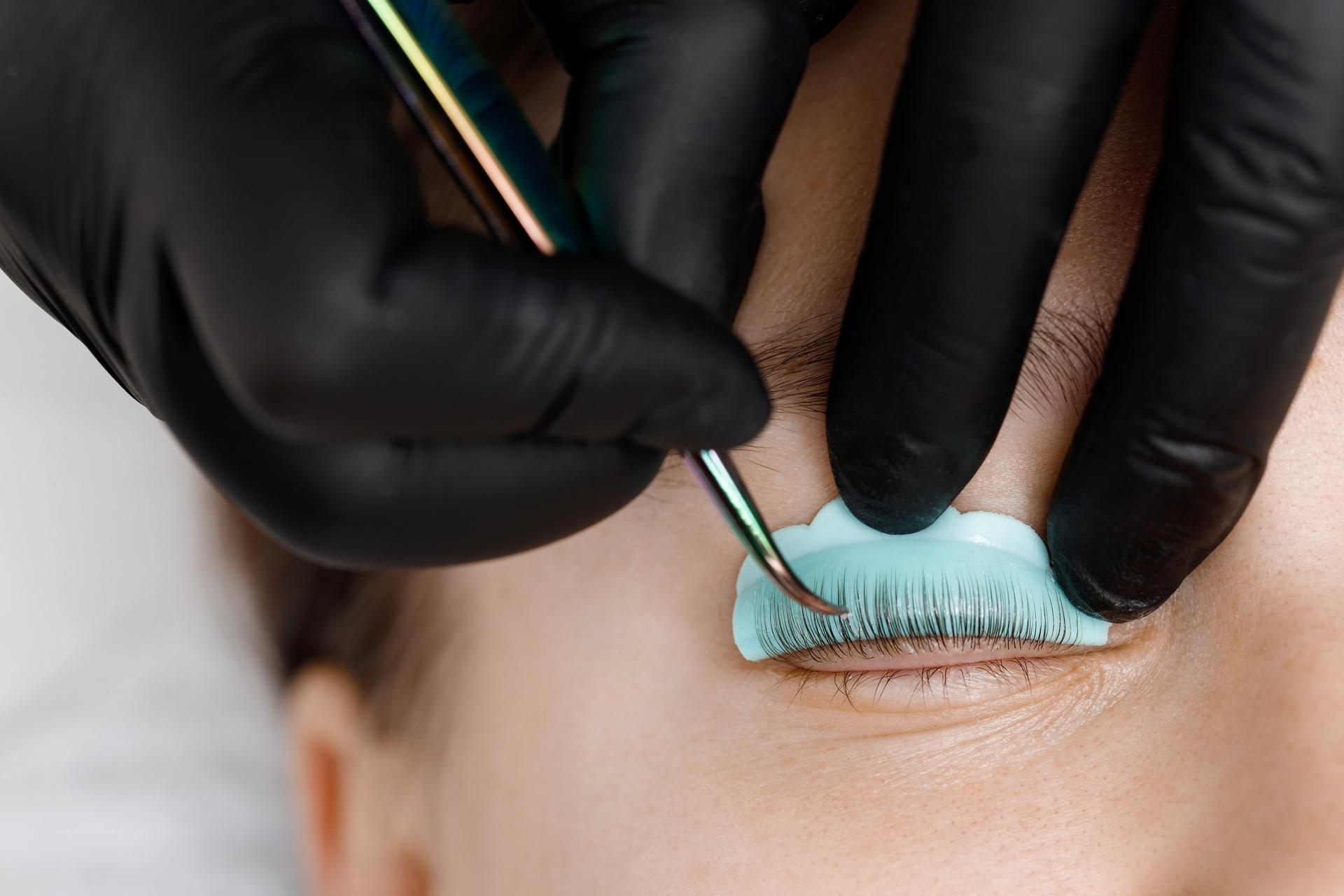 Wimpernlifting mit Silikonpad | Lashlift Essen